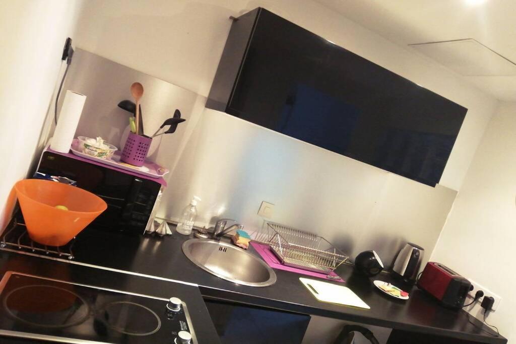 Ferienwohnung Un Nid D Amour Au Coeur De Cannes Exterior foto