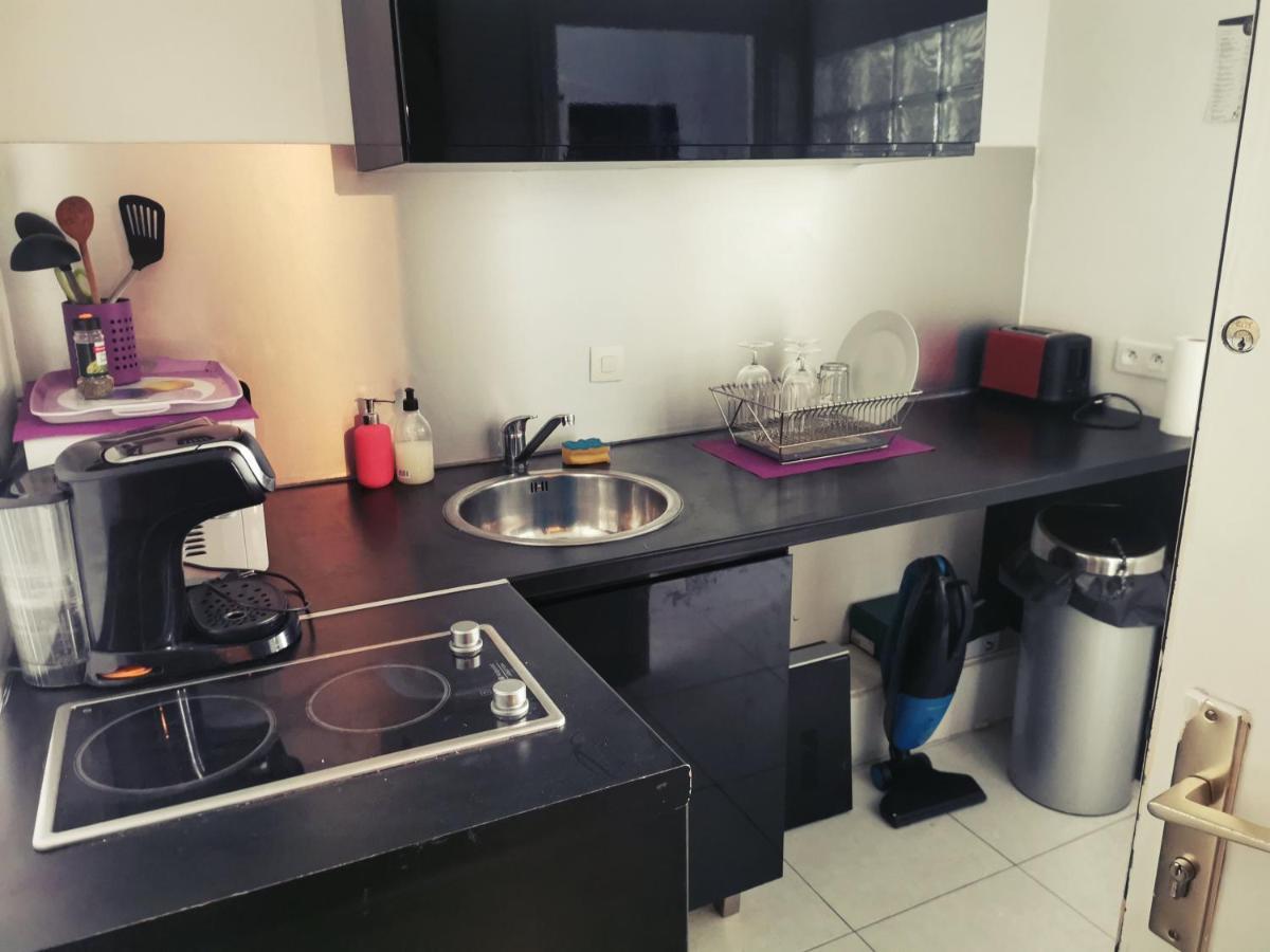 Ferienwohnung Un Nid D Amour Au Coeur De Cannes Exterior foto
