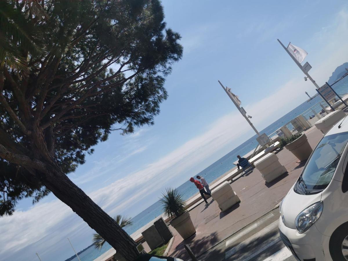 Ferienwohnung Un Nid D Amour Au Coeur De Cannes Exterior foto